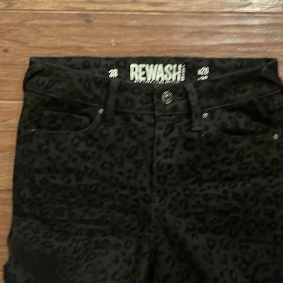 Rewash Jeans - Picture 5 of 7